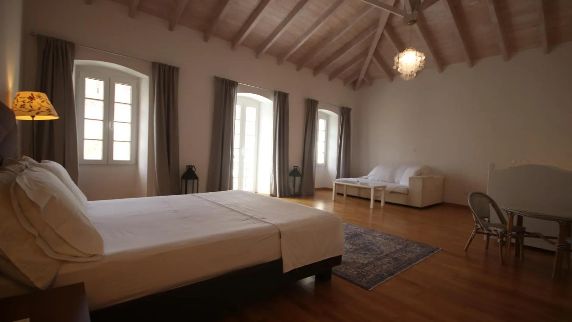 Anemos Villa Himare