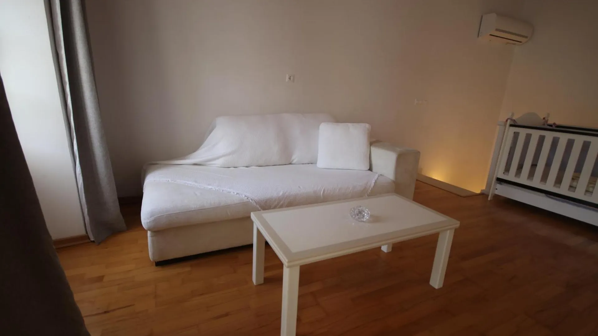 Anemos Villa Himare