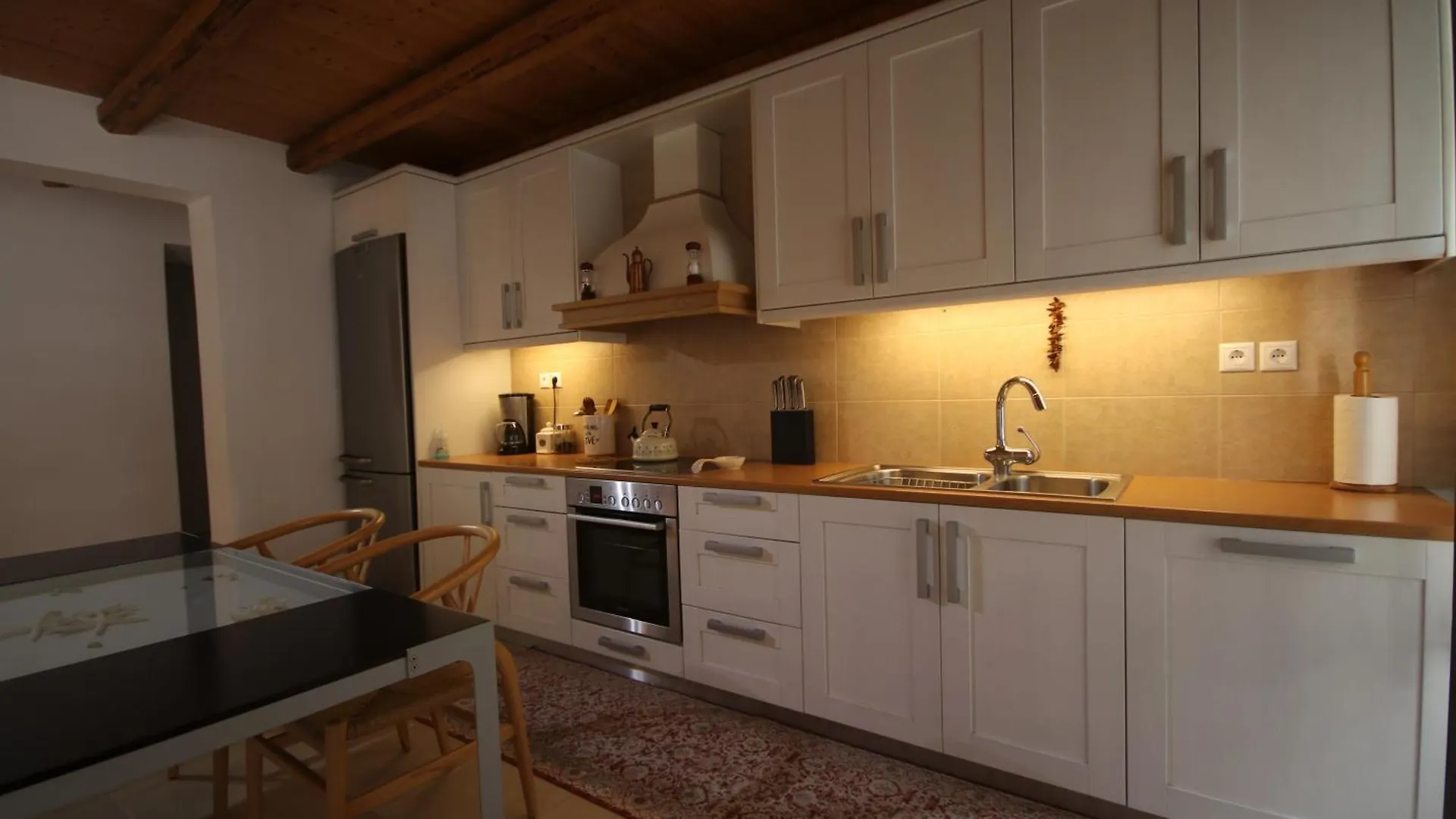 Anemos Villa Himare